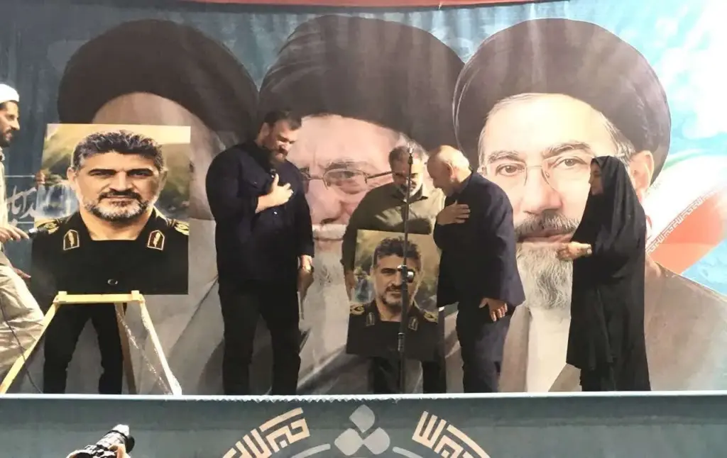 تجلیل از هنرمند تصویرساز و کاریکاتوریست لرستانی